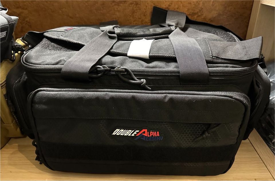 Double Alpha Academy DAA Rangebag Schiesstasche NEU Schwarz FDE in Heusenstamm