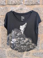 Nike oversized Shirt cropped T-Shirt Gr. XS grau Sachsen - Kamenz Vorschau