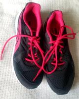 ❤ Damen Sport/ Laufschuhe von PUMA  in schwarz/fuchsia Berlin - Pankow Vorschau