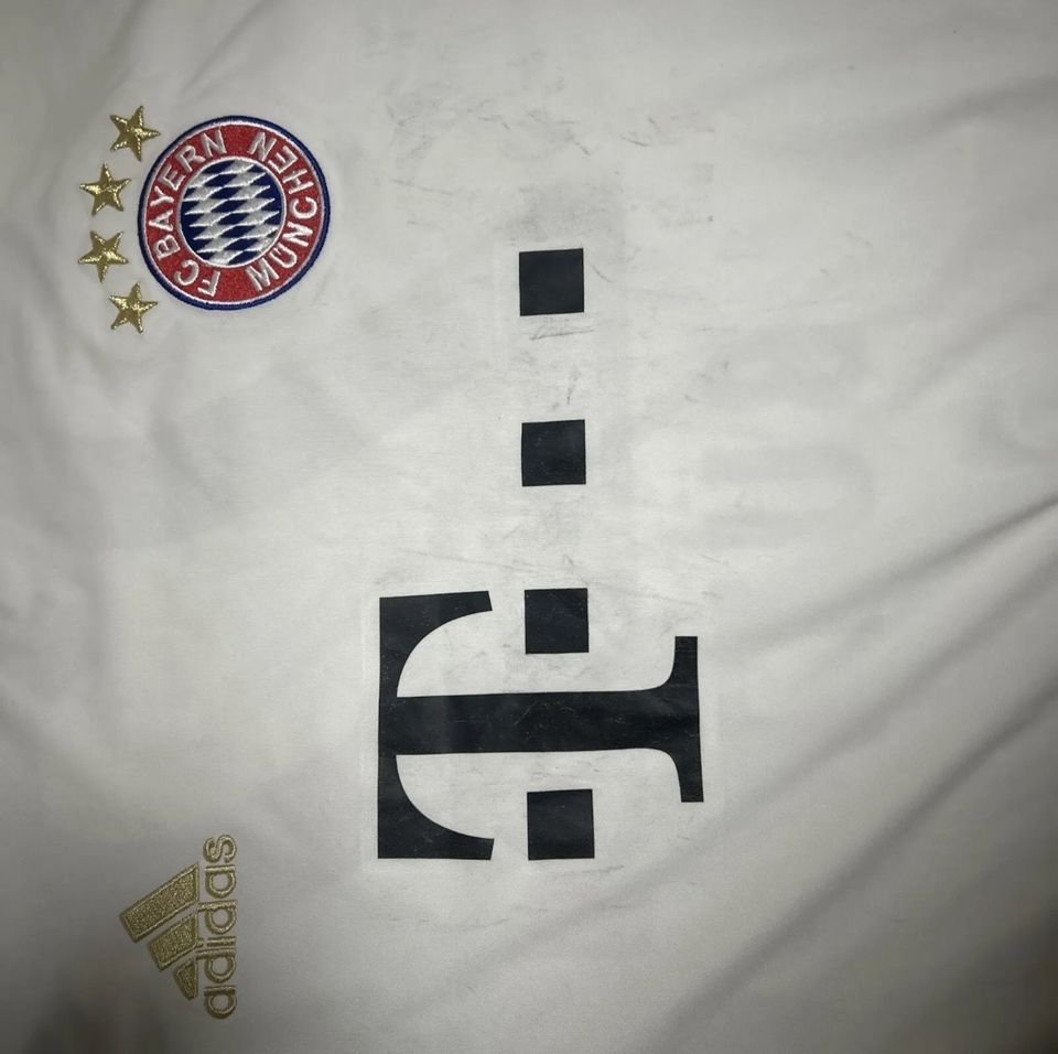 FC Bayern München Torwart Trikot Saison 2011/12 Nr 22 Butt 3XL in München