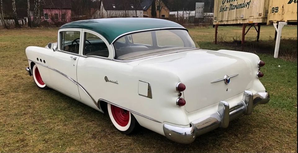 Buick 2 Door Special 1954, Oldtimer, Us Car, Buick, Special in Dresden