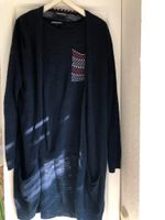 Edles feinstrick Set von Tommy Hilfiger blau T-Shirt strickjacke Schleswig-Holstein - Schashagen Vorschau