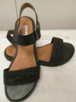SEHR BEQUEME SANDALEN GEFLOCHTEN SCHWARZ GR. 39 w.NEU! Bayern - Neumarkt i.d.OPf. Vorschau