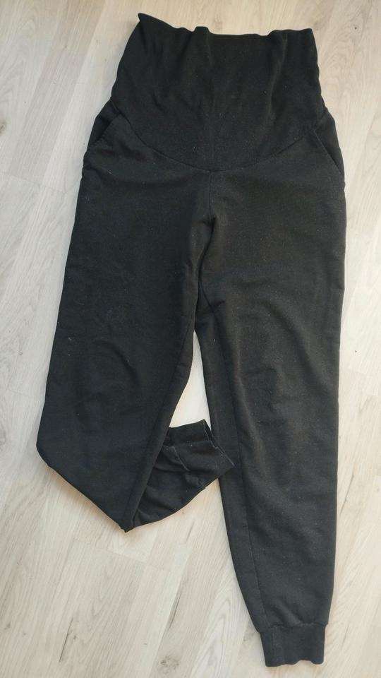 Umstandshosen Jeans Jogginghosen Schwangerschaft 38/M H&M in Borkum