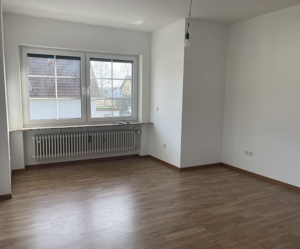 Moderne 3-Zimmer-Wohnung in zentraler Lage mit Balkon in Homburg