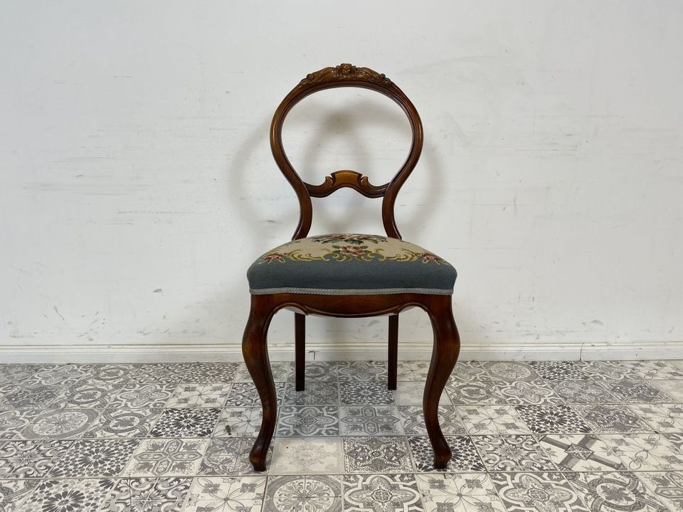 WMK Eine Schönheit! Eleganter und sehr gut erhaltener Biedermeier Stuhl mir feinem Gebelin und bequemen Federkernsitz # Esszimmerstuhl Küchenstuhl Chair Umkleide Garderobe Herrendiener Antik Vintage in Berlin