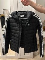 Damen Adidas Jacke in Schwarz Bayern - Höchstadt Vorschau