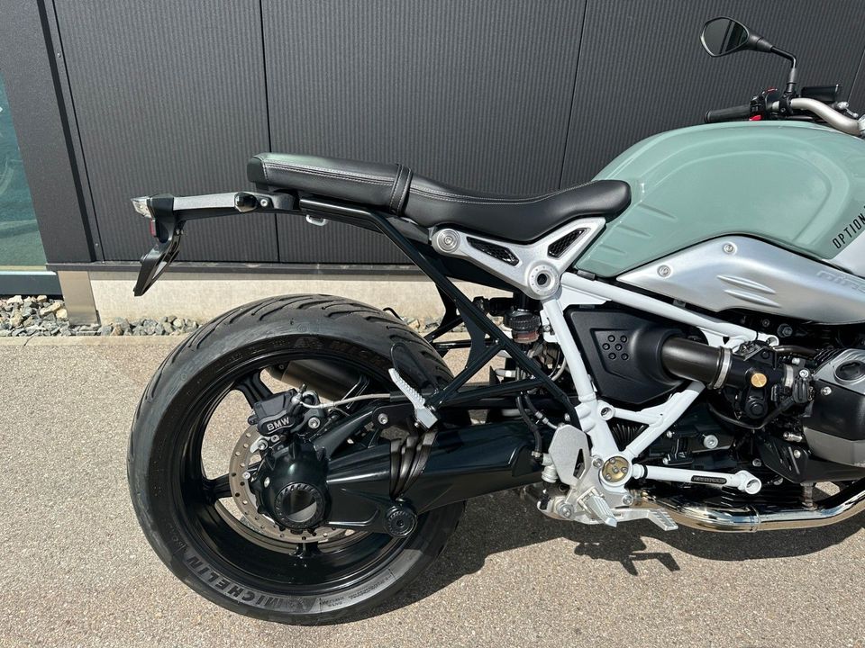 BMW RnineT Pure Underground Komfort-Paket in Oy-Mittelberg