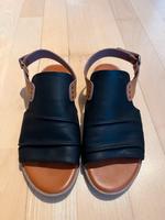 Mustang Sandalen neu Gr. 37 Niedersachsen - Seelze Vorschau