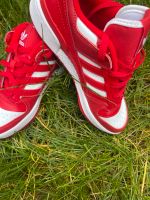 1 paar neue Adidas rot/weiss Hessen - Nidda Vorschau