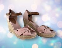 Tommy Hilfiger Sandalen Keilabsatz Gr. 40 *neu* Nordrhein-Westfalen - Ratingen Vorschau