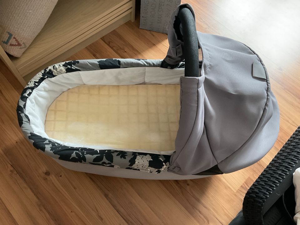 TEUTONIA KINDERWAGEN  Buggy TOP Zustand wie neu schwarz weiß in Schermbeck