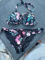H&M Push Up Bikini 80A/40 mit Blumenmuster Niedersachsen - Stade Vorschau