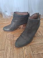 Boots olivgrün Gr. 40 schmal geschnitten Hessen - Wetzlar Vorschau