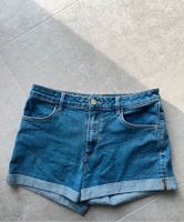 Shorts Jeansshort kurze Hose blau Bayern - Windsbach Vorschau