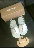 Neu Flip flop Schuhe Sandalen silber gr. 39 Nordrhein-Westfalen - Hattingen Vorschau