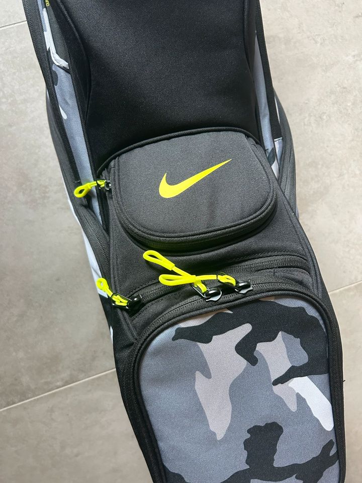 Nike Golf Bag Performance Cart Golftasche Tasche NEU in Aachen