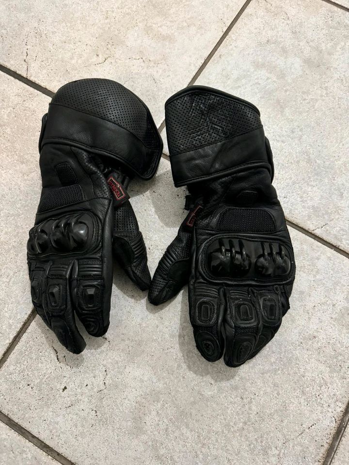 Bogotto Motorradrucksack         Motorradhandschuhe große L in Bergheim