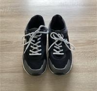 FILA - leichter Sportschuh, grau/schwarz Gr. 40 - Neuwertig! Niedersachsen - Denkte Vorschau