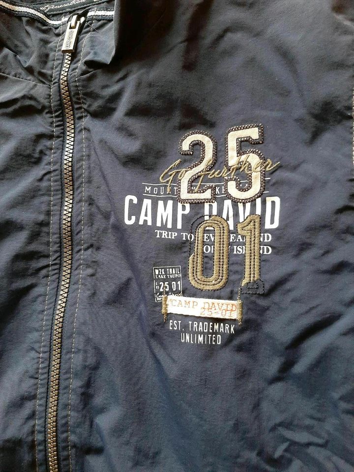 Camp David Jacke gr. 176 Jungen in Dingolfing