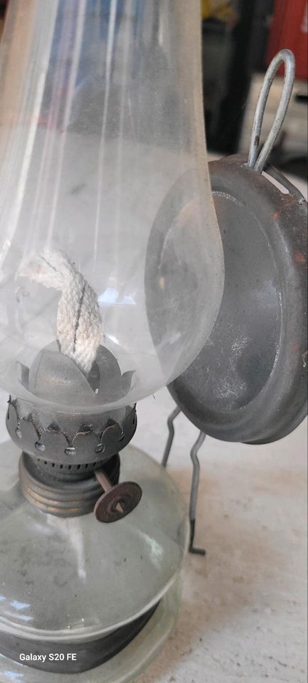 Petroleumlampe Öllampe mit Reflektor Antike in Herzebrock-Clarholz
