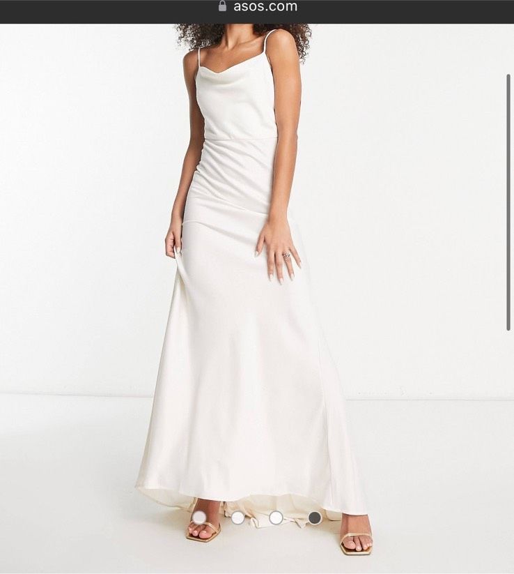 ASOS  / Festkleid / Hochzeitskleid Neu mit Etikett in München