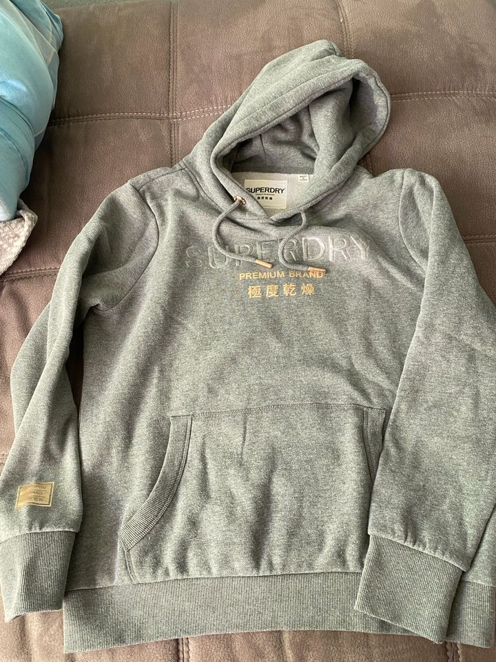 Superdry Hoody grau neuwertig XL in Auerbach (Vogtland)