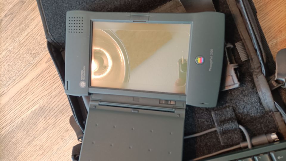 Newton MessagePad 2100 - Der letzte Newton der Baureihe in Braunschweig