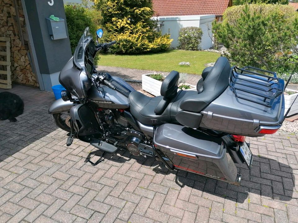 Harley-Davidson Cvo Ultra limited, Standort Baden-Württemberg in Damlos