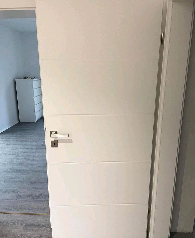 Innentüren einbauen Türen Wohnungseingangstür Montage Zimmertüren in Herne