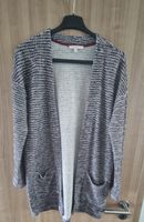 "Esprit"Strickjacke,Größe S in d.Rot,Weiß,Schwarz und Glitzer! Niedersachsen - Emden Vorschau