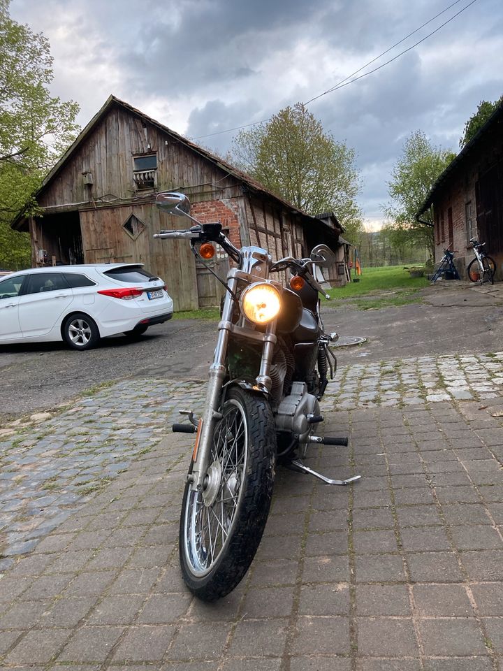 Harley Davidson XL883C Sportster in Ebersburg