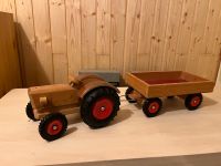 Holz Traktor mit Anhänger DDR VERO Fröbel Ludwigslust - Landkreis - Dömitz Vorschau
