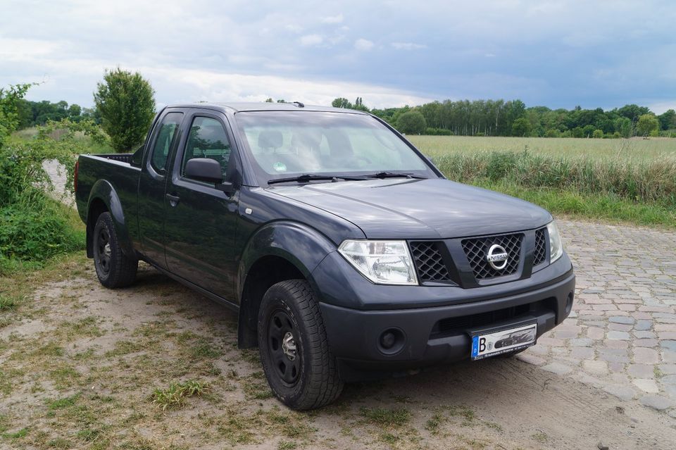 Nissan Navara Pickup KingCab LKW 4x4 AHK 3 to MwSt ausweisbar in Berlin