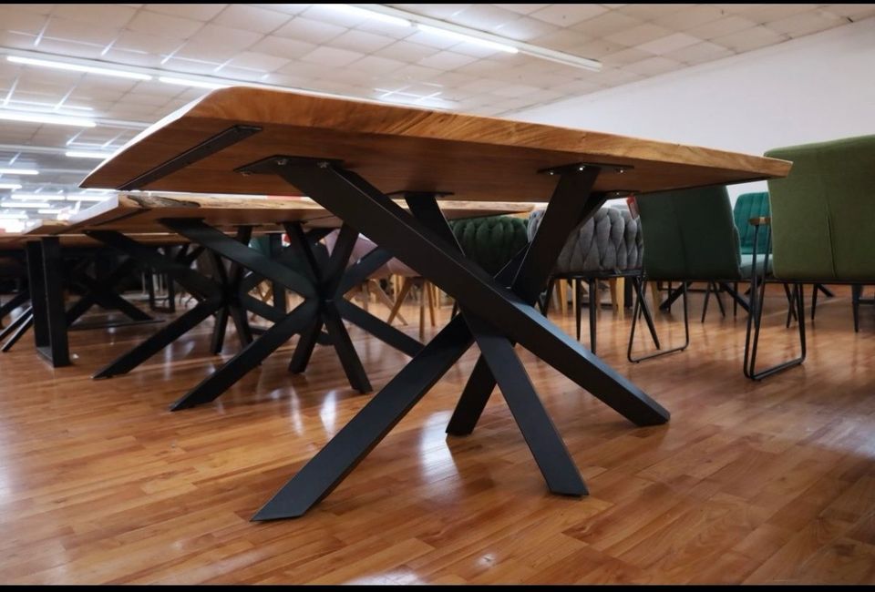 Esstisch Tisch + Massivholz Akazie Bootsform HOLZ 3,5cm 200x100cm in Marburg