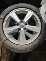 2 Original Volvo V40 Alufelgen 205/55 R16 Winterreifen Dunlop Saarland - Bexbach Vorschau