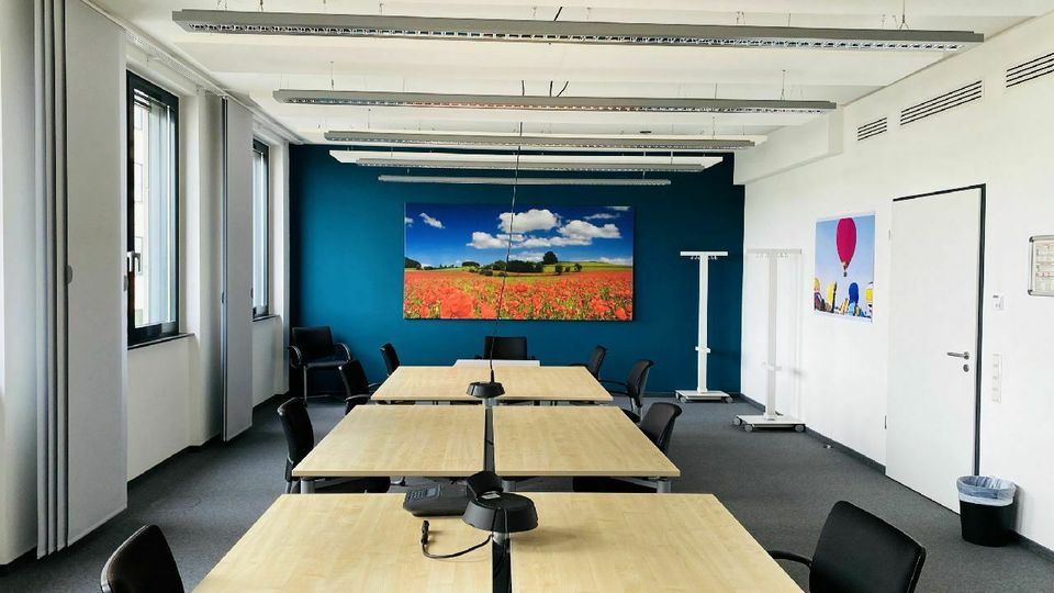 *PROVISIONSFREI* Büro- / Praxisräume mit ca. 795 m² an der B1 zu vermieten! in Dortmund