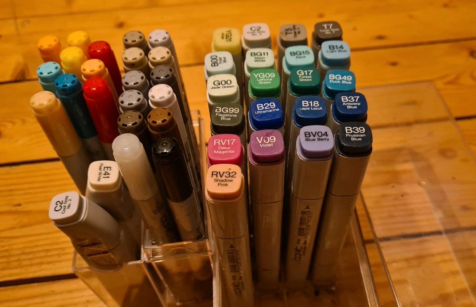 Copic Marker (ciao und classic), 42 Stifte als Set in Hamburg