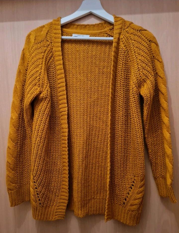 Cardigan About You Gr. 34 - XS Strickjacke in Chemnitz