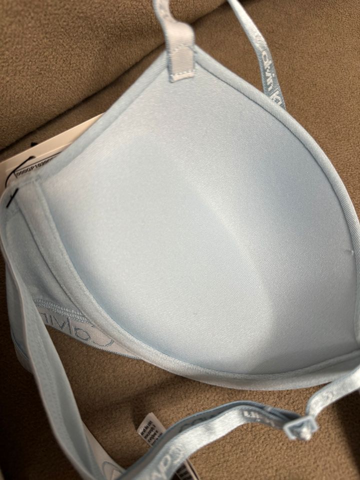 Calvin Klein BH hellblau 75C in Ratingen