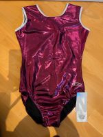 Turnanzug / Leotard berry kurzarm glänzend Bayern - Höchberg Vorschau