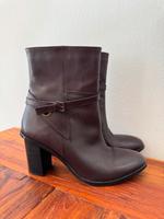 Stiefeletten wie neu Esprit bordeaux Leder 41 München - Maxvorstadt Vorschau