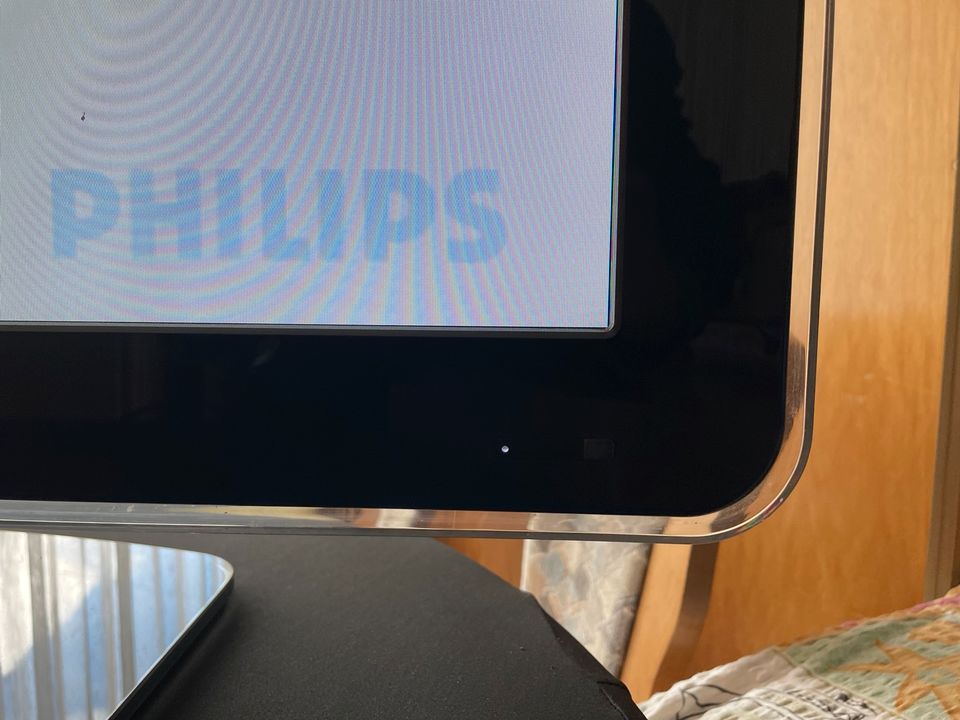 Philips TV 37PFL5603D/10 in Neuenhaus