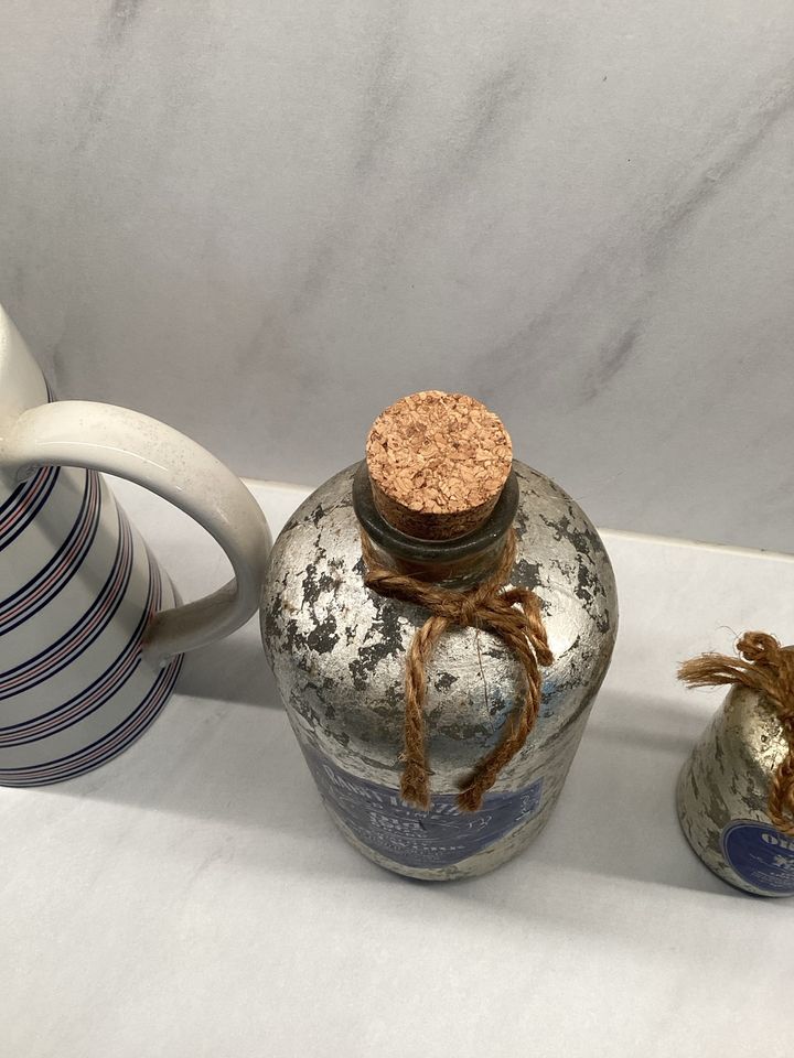 Dekeo, Vasen, Flaschen Milchkanne Shabby Antik in Wennigsen