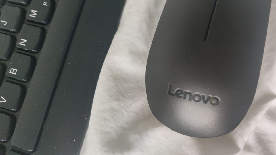 Tastatur Maus Lenovo Neu in Dortmund