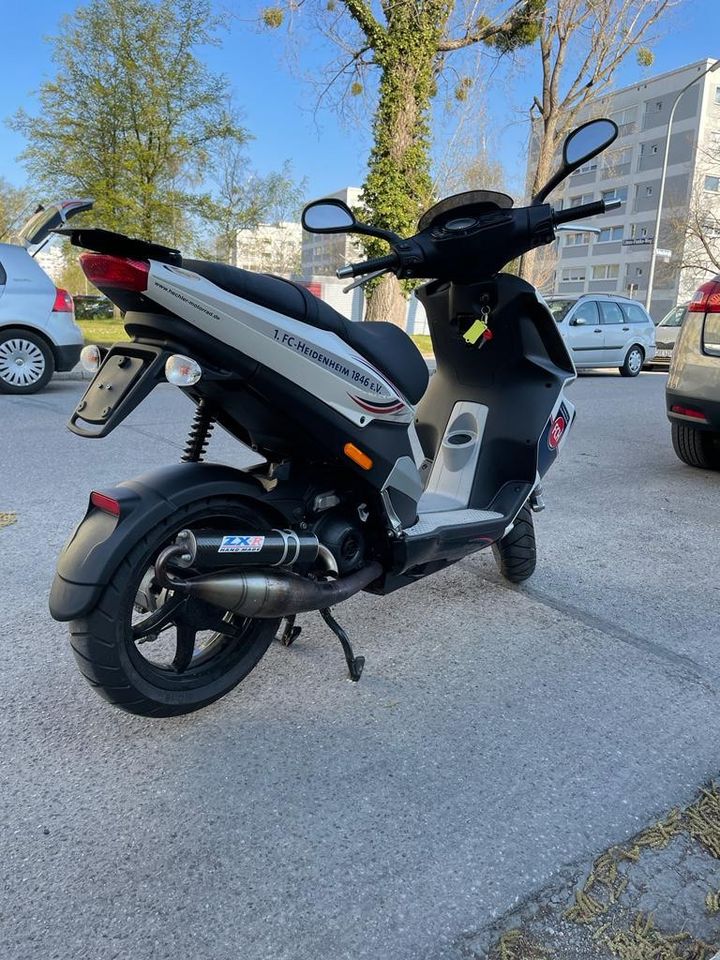 Piaggio NRG C45 MOFA Roller 25 km/h mit 45er und Mofa Papiere in München