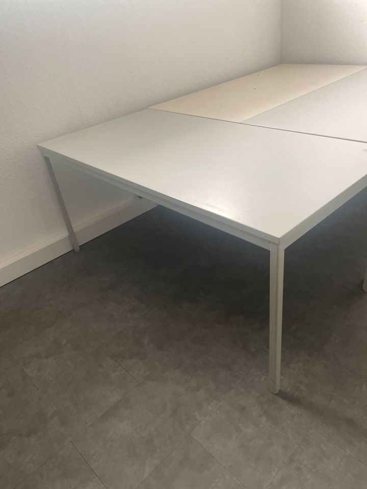 Büro Tisch für 10 in Duisburg
