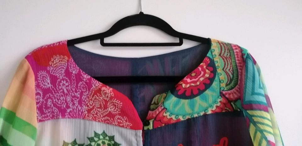 Wunderschöne farbenfrohe Bluse von Desigual in Jork