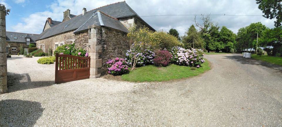 Bretagne Frankreich Ferienwohnung 80 qm, Nähe Rosa Granitküste in Hückelhoven