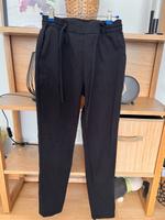 Zara elegante Stoffhose Größe 34 XS schwarz mit Gummibund Niedersachsen - Oldenburg Vorschau